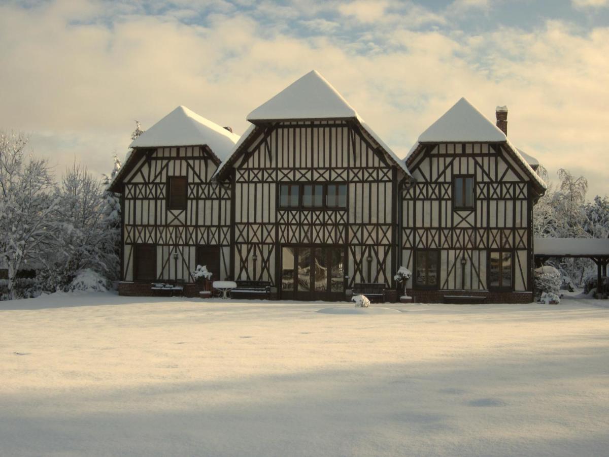 Le Pommier Doux, Maison D'Hote Du Domaine Du Chateau D'Argeronne La Haye-Malherbe Exterior photo